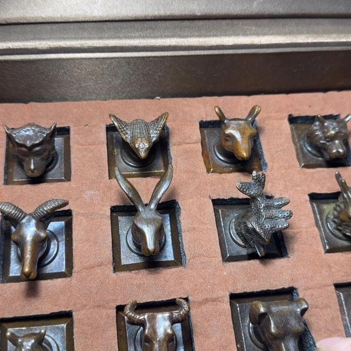 铜器把玩摆件链接