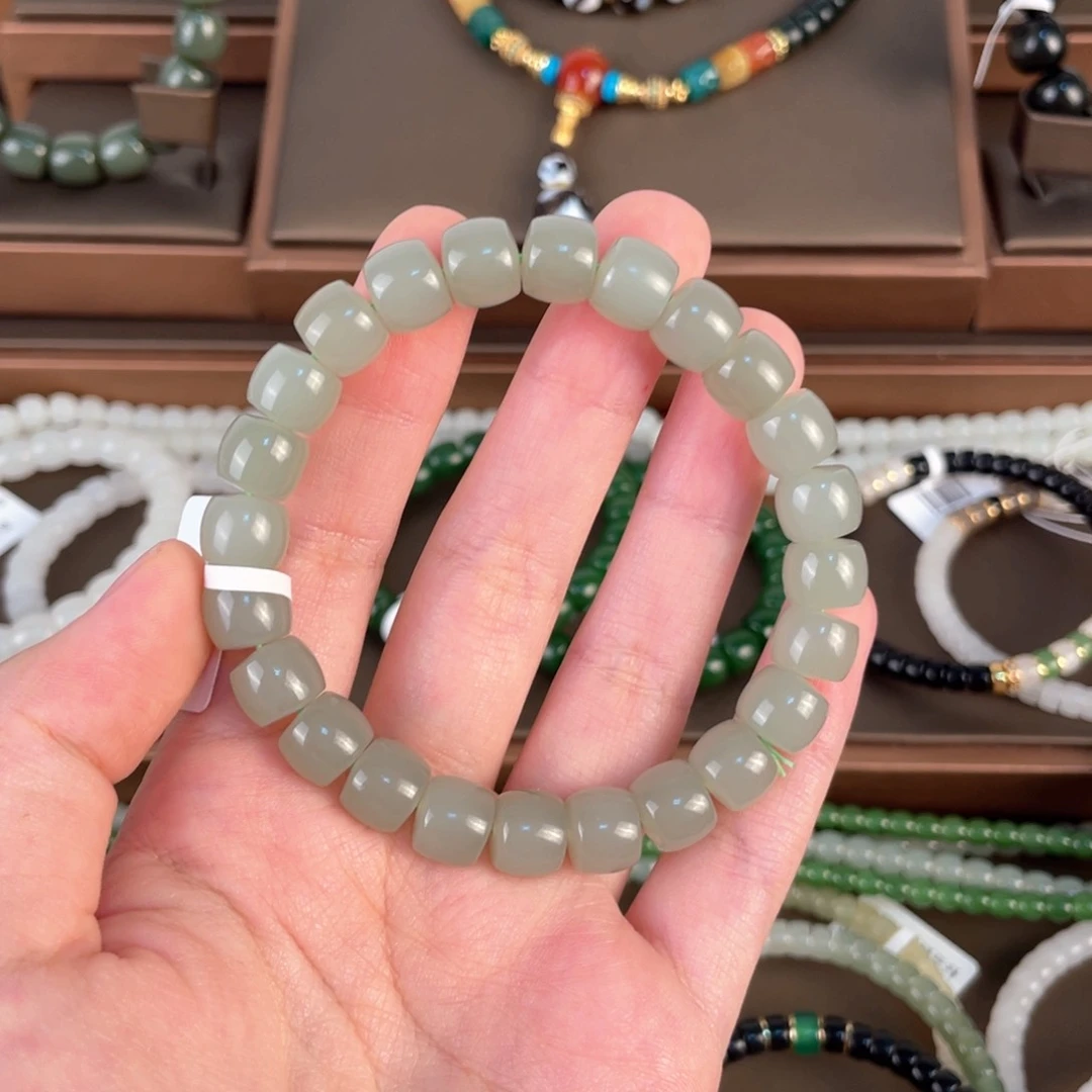 和田玉未镶嵌颈饰031