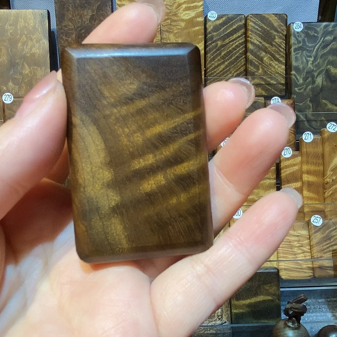 楠木（金丝楠）把件金丝楠木小叶桢楠