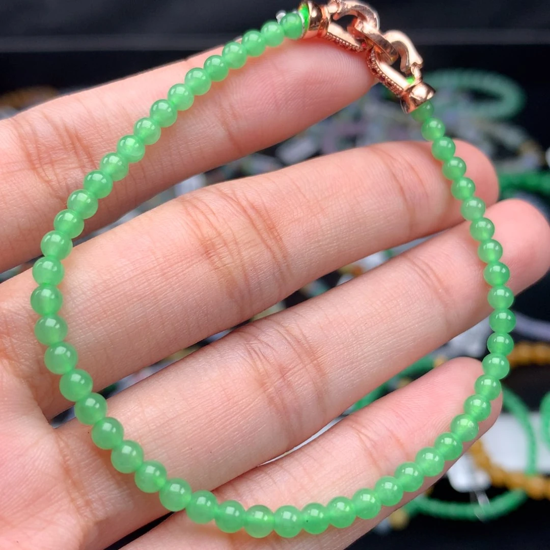 翡翠手链未镶嵌卡