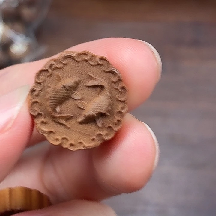 檀香木手串/手链锦鲤18mm