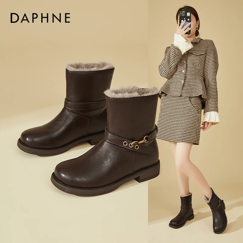 Daphne/达芙妮加绒保暖棉靴子女秋冬粗跟雪地靴时尚休闲小短靴