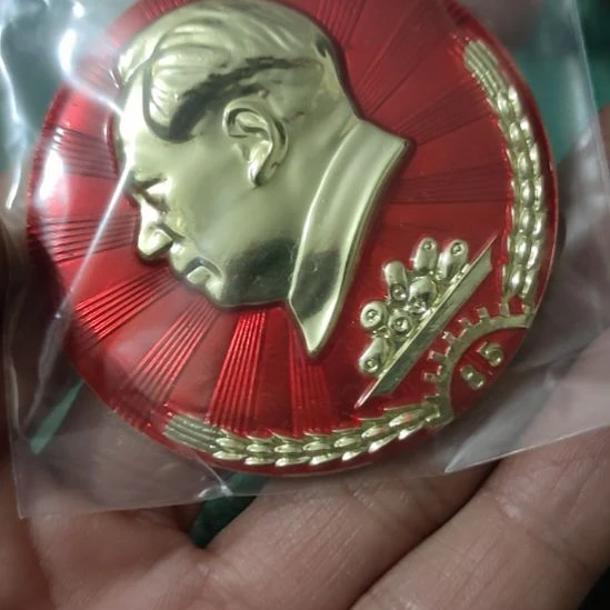 随***@像章收藏像章收藏像章