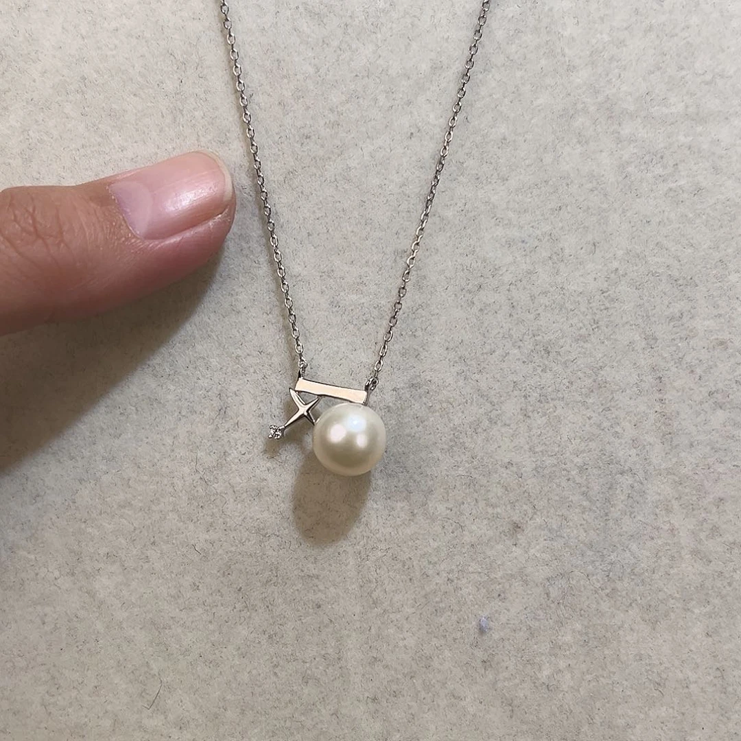 颈饰银S925镶嵌淡水珍珠