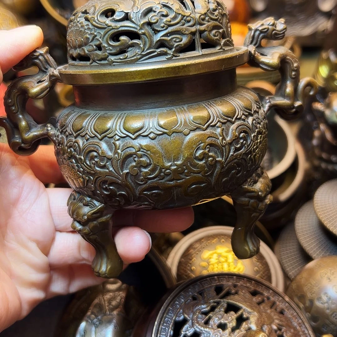 精美铜器工艺品等