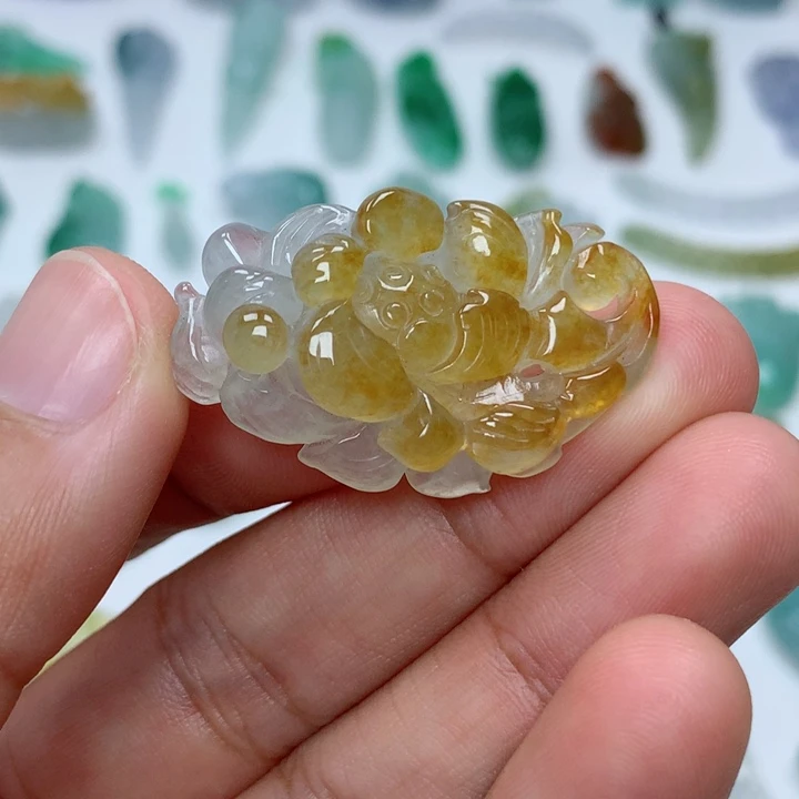 吊坠(不含链)未镶嵌翡翠