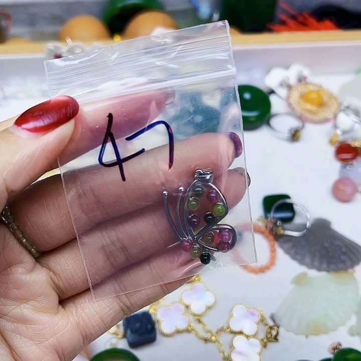 来***长和田玉（糖玉）未镶嵌珠宝半成品