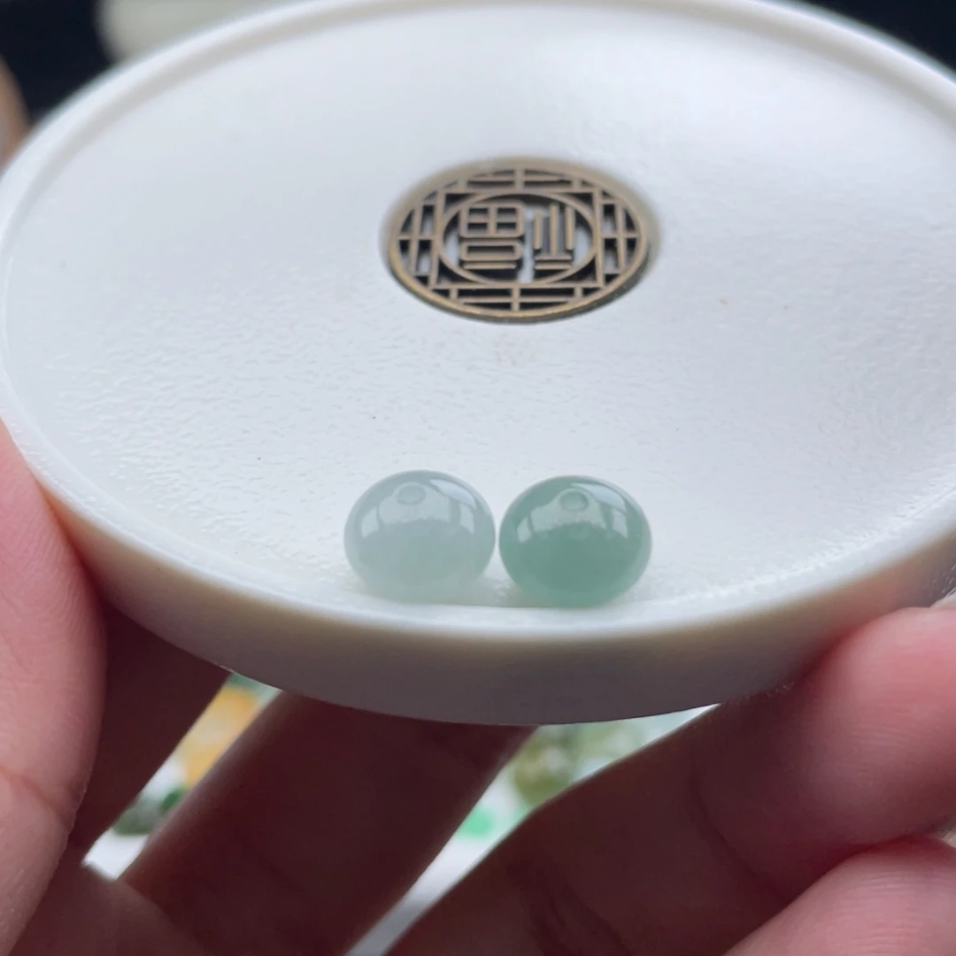 翡翠散珠天然缅甸翡翠a货一对8+