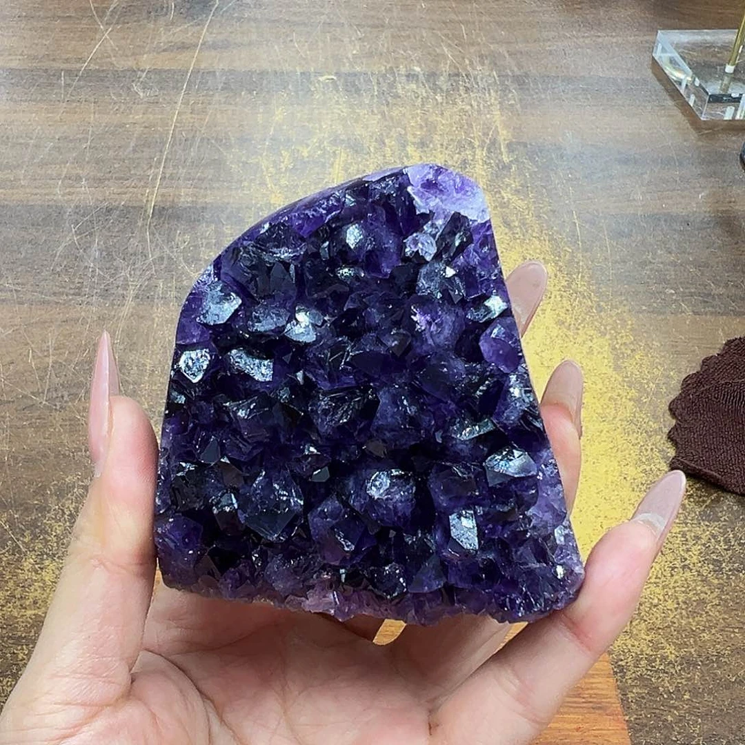 紫晶摆件未镶嵌晶体