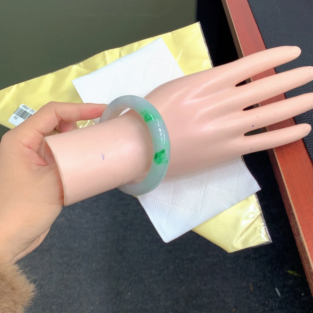 翡翠未镶嵌手镯2号