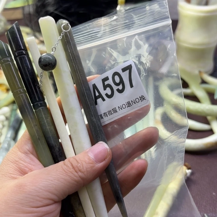 蛇纹石玉发饰合金挪*