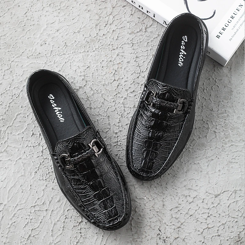 2025年秋季新款男士亮面鳄鱼纹豆豆鞋个性休闲潮流乐福鞋韩版皮鞋