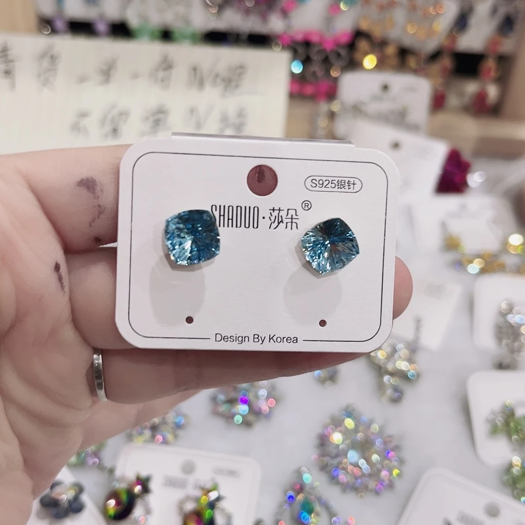 锆石纯铜合金时尚耳环