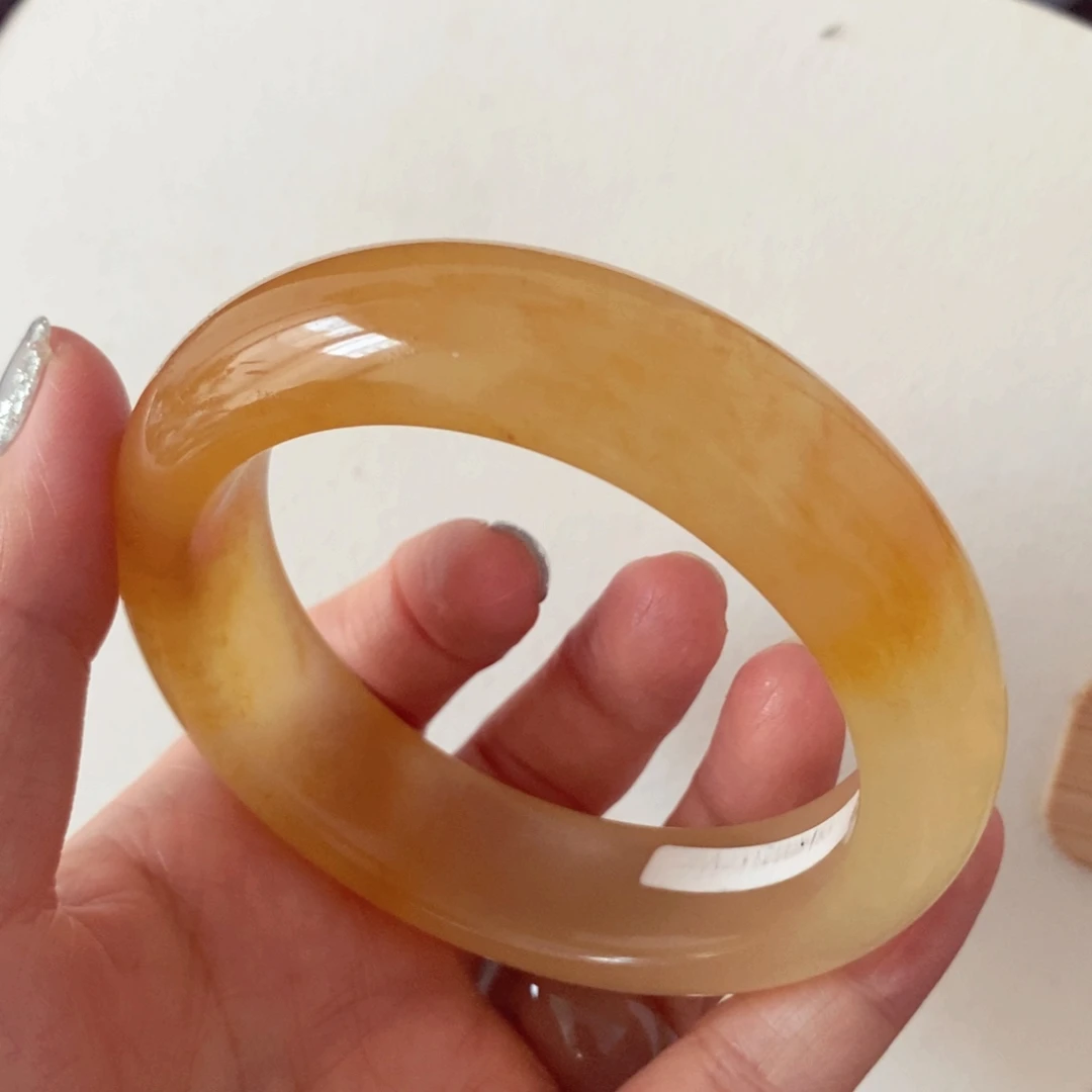 石英质玉手镯未镶嵌特价不退换59-60黄龙