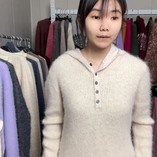 米色m小码帽衫套头