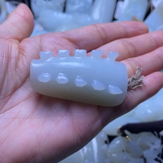 吊坠(不含链)未镶嵌和田玉