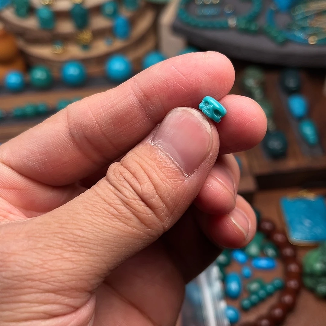 绿松石未镶嵌手串