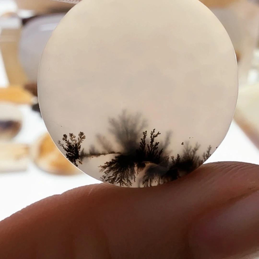 玛瑙/玉髓未镶嵌珠宝半成品