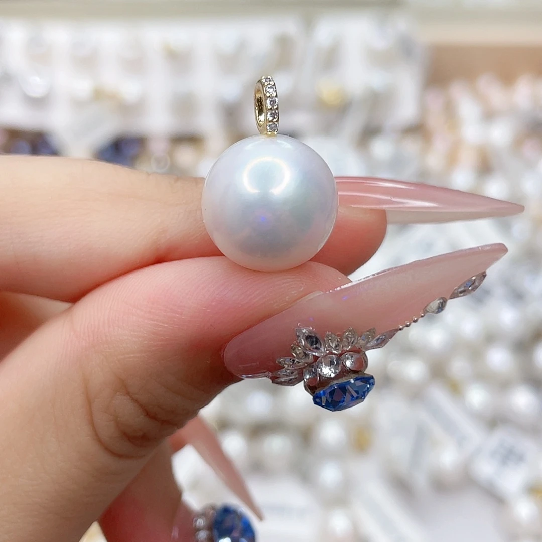 淡水珍珠未镶嵌吊坠(赠链)