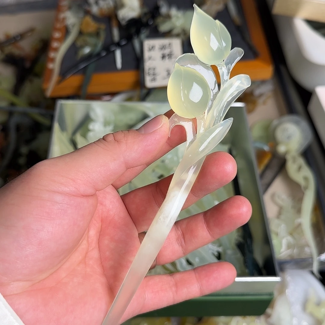 蛇纹石玉未镶嵌发饰