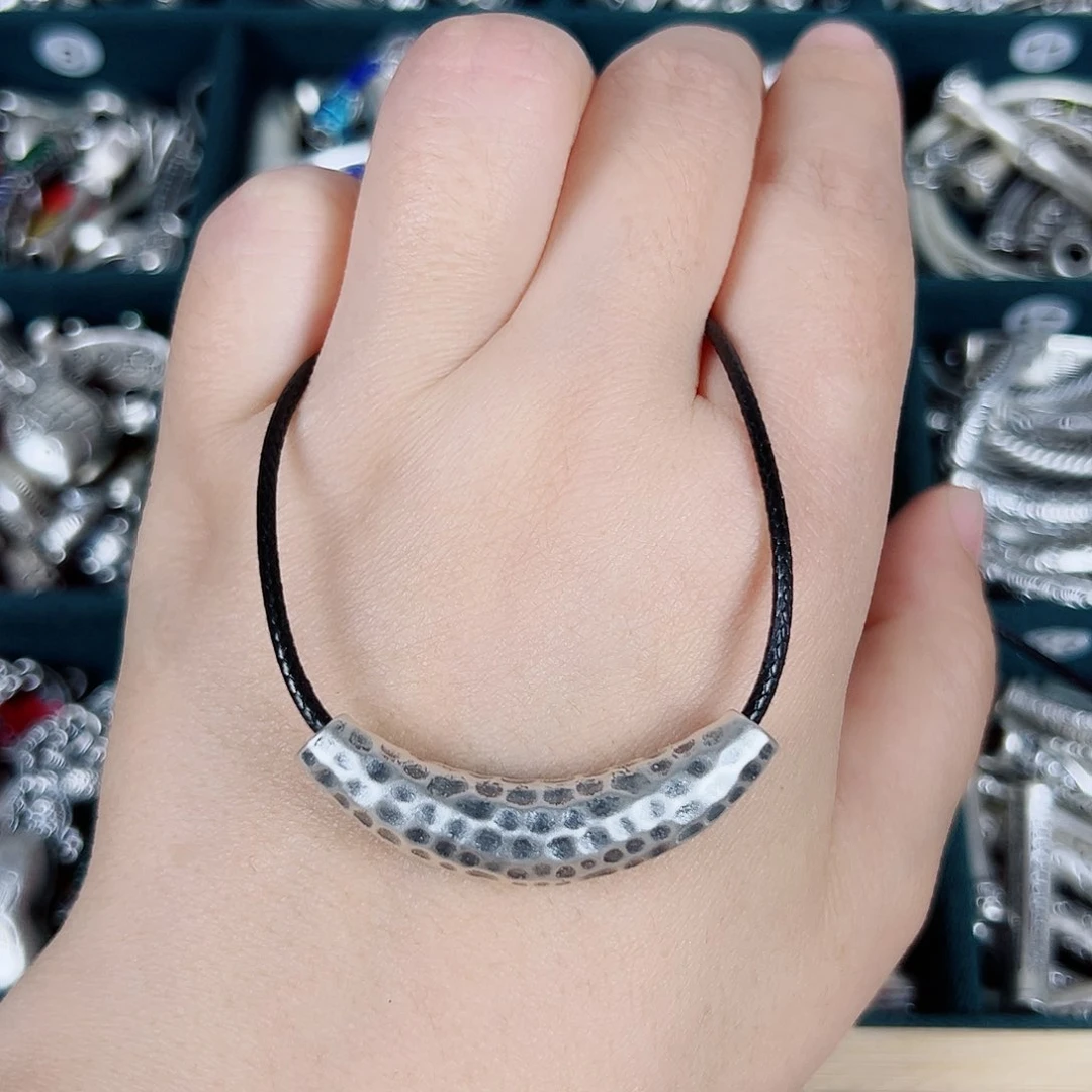 无足银足银999锤纹弯管