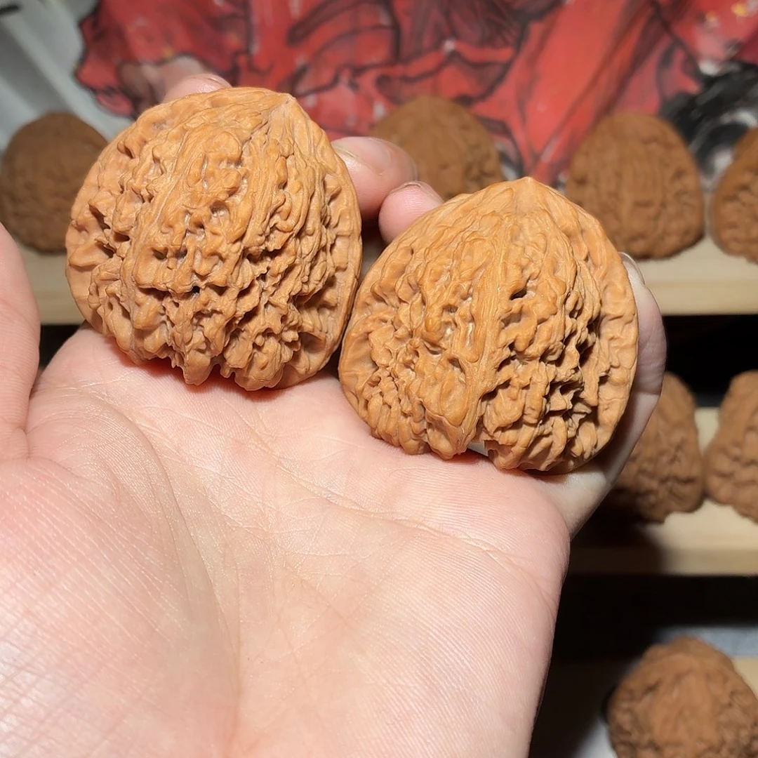 M***V文玩核桃吊坠66，.