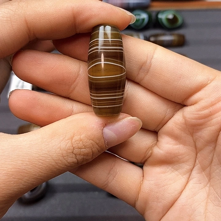 爱***包合金玛瑙/玉髓珠宝半成品