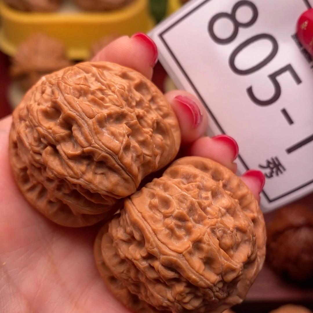 桃核把件白狮子39……