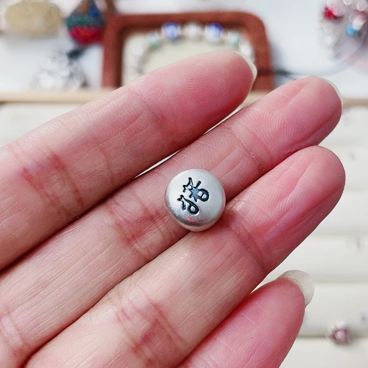 珐琅吊坠足银猪生肖