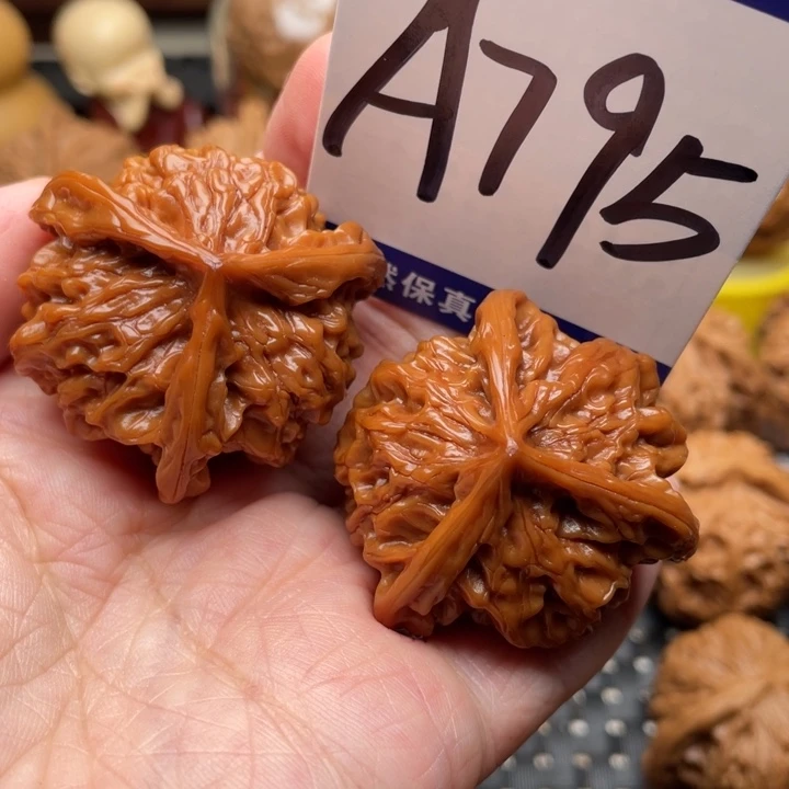 桃核把件盘山三棱40