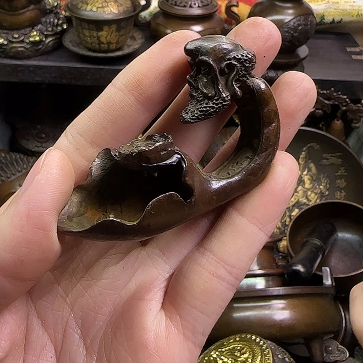 全是铜器工艺摆件