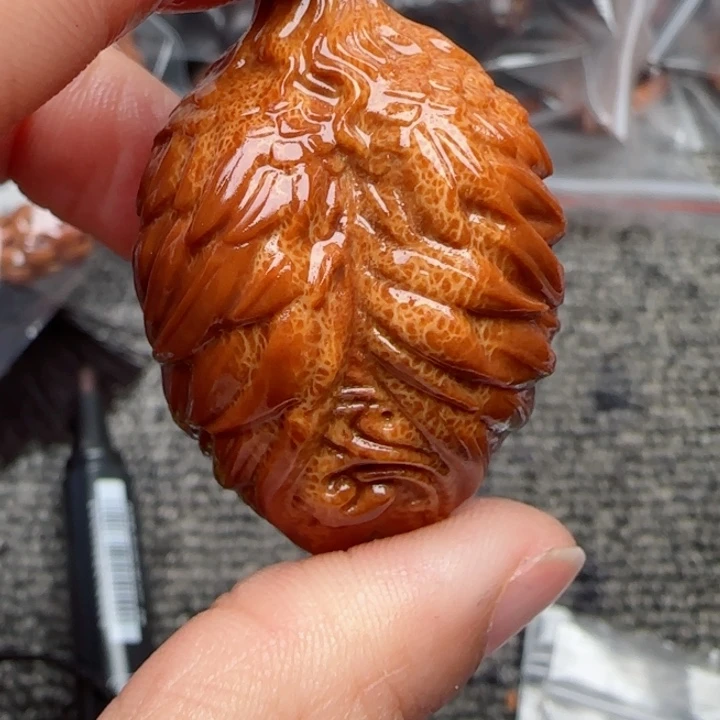 橄榄核吊坠?**叔橄榄菜等经济作物