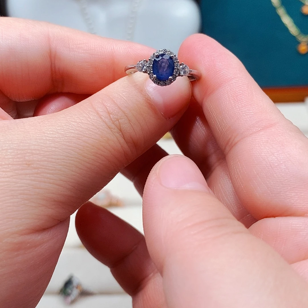 蓝宝石戒指银S925镶嵌2885