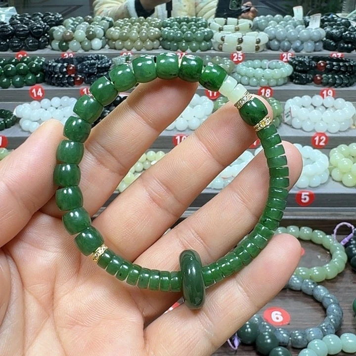 未镶嵌手链和田玉（碧玉）直切卡8