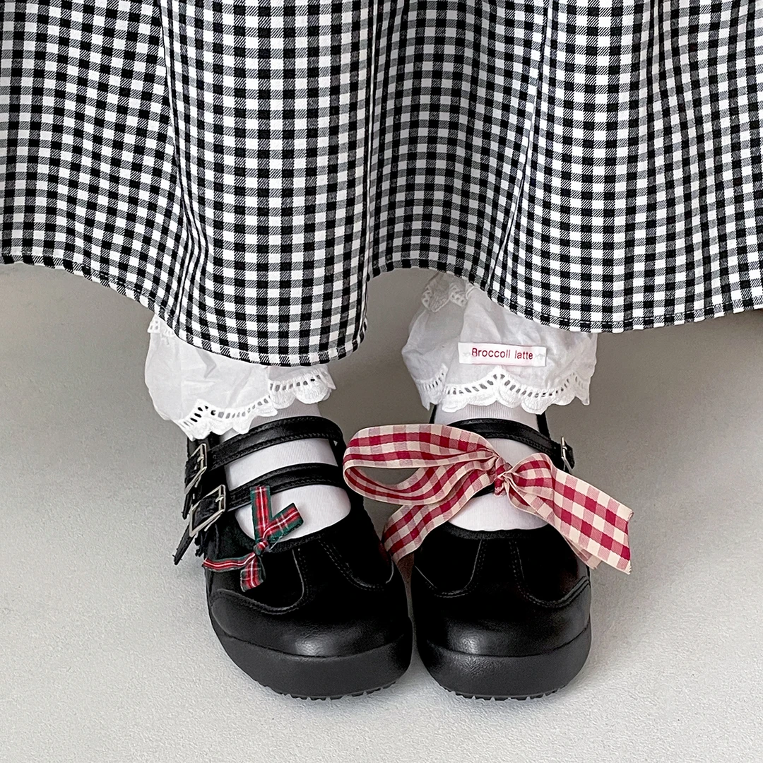 南在南方复古黑色法式浅口平底单鞋女秋2025新款配裙子玛丽珍鞋子