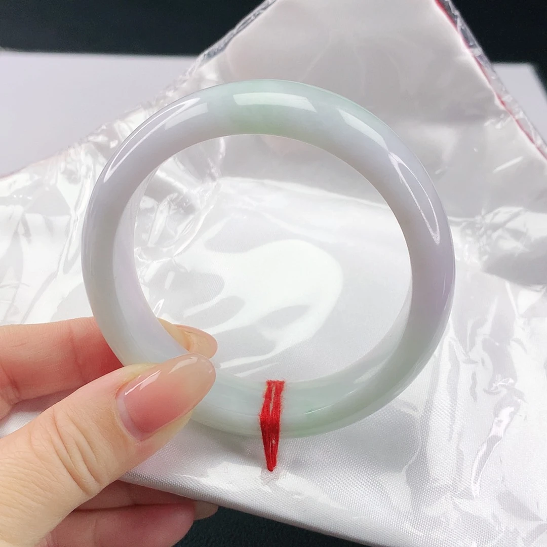 翡翠手镯未镶嵌翡翠031