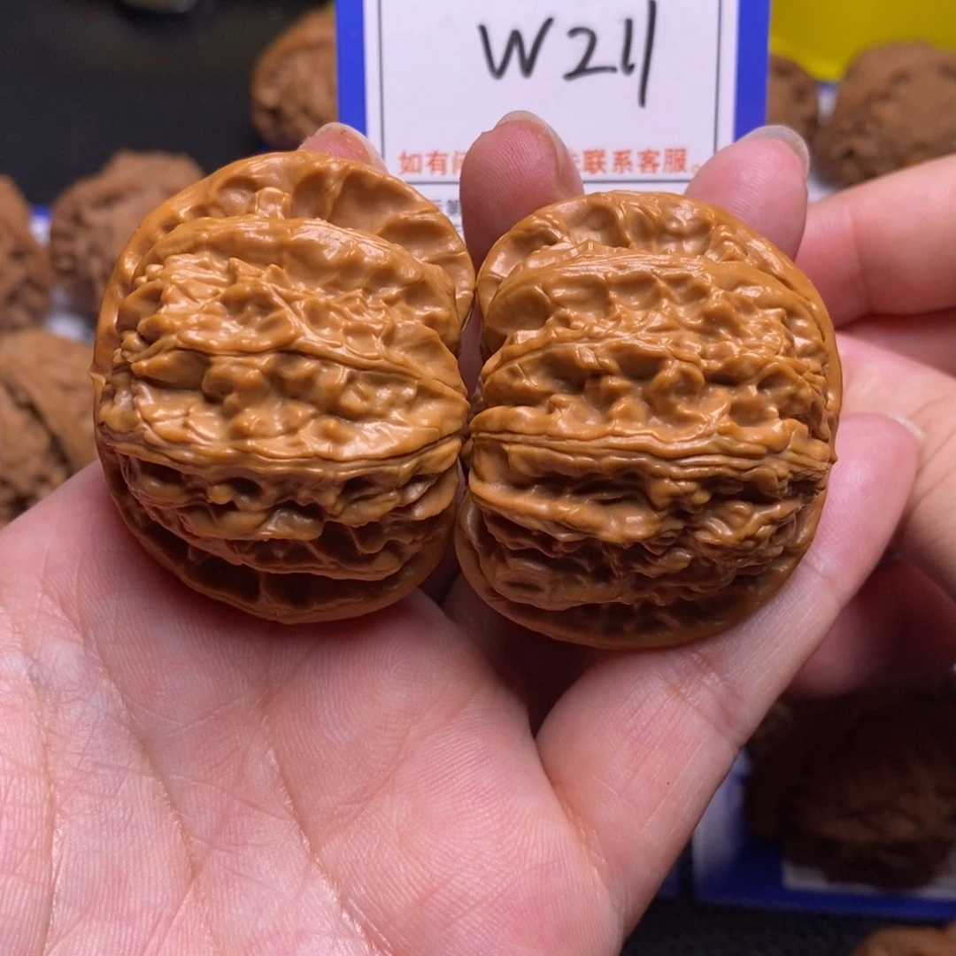 把件桃核47球白，w211