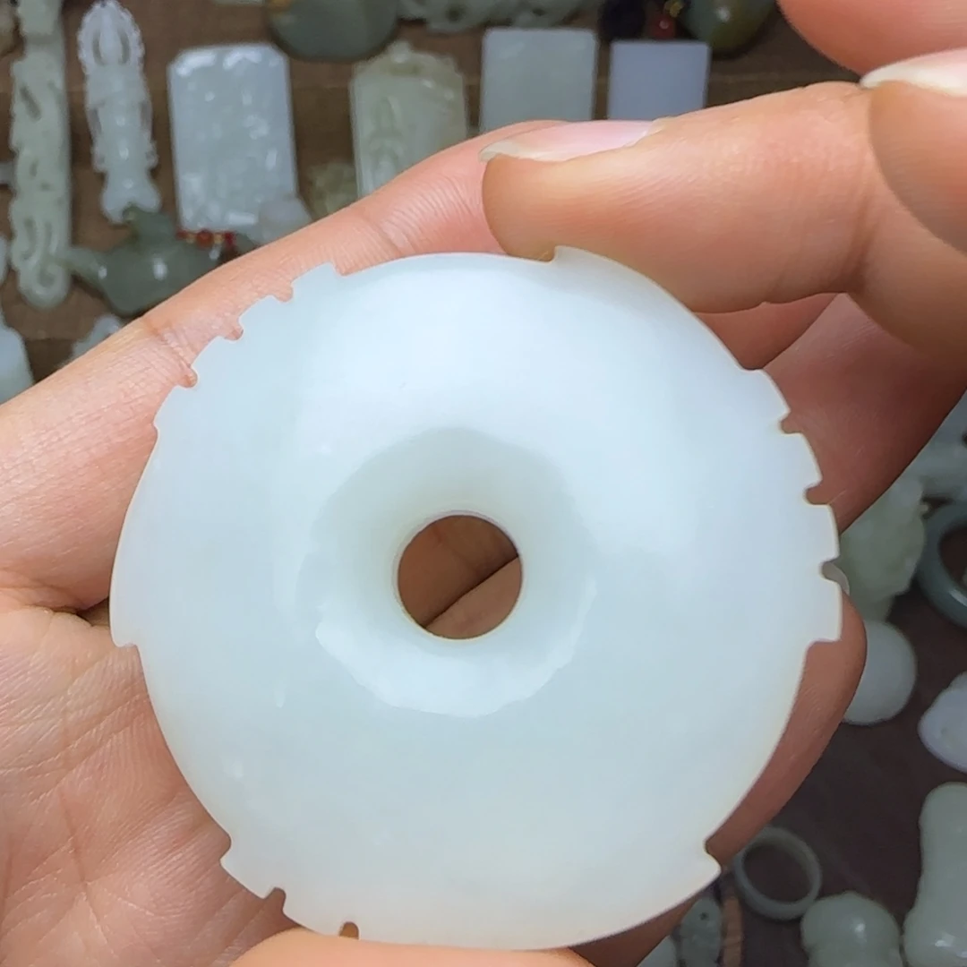 和田玉挂件未镶嵌