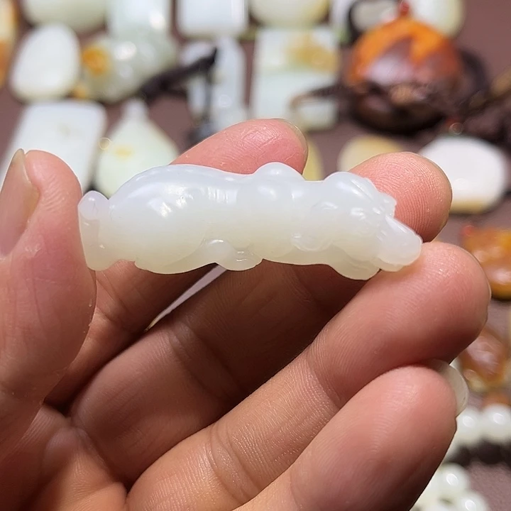 和田玉未镶嵌手绳