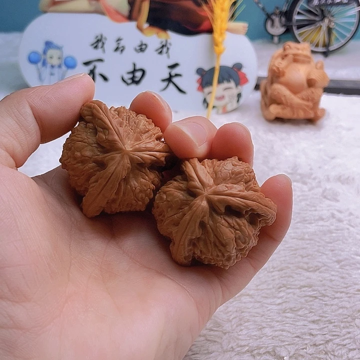 把件文玩核桃百**钢三棱