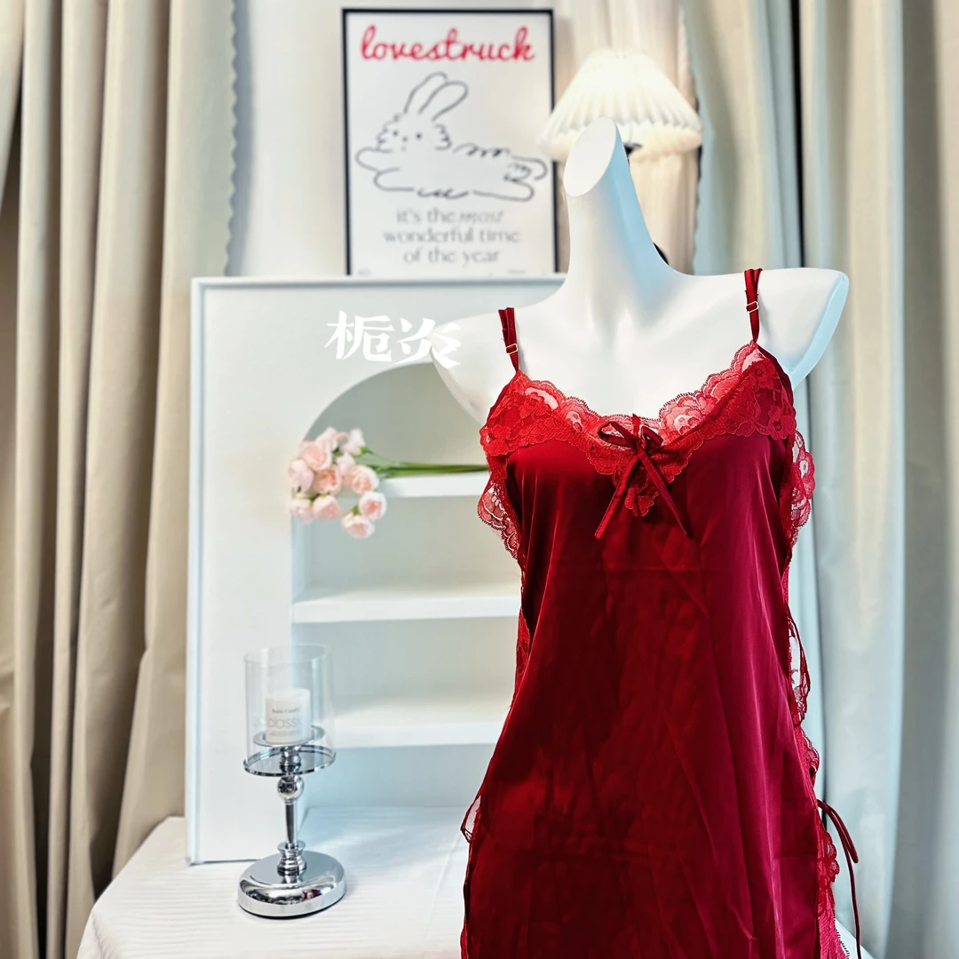 栀炎【80-140】红色御姐蕾丝边性感吊带背心