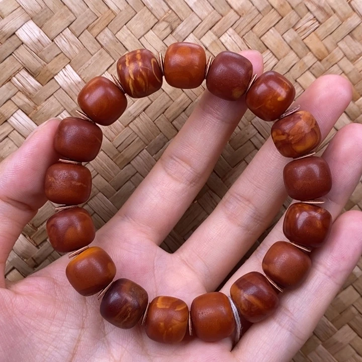 未镶嵌琥珀裸石蜜蜡M