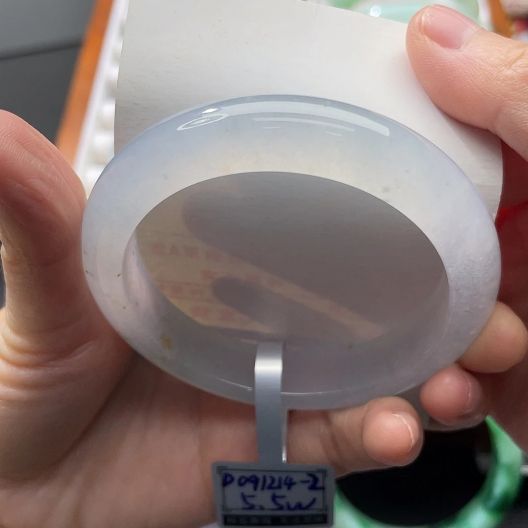 翡翠未镶嵌手镯55.5白冰