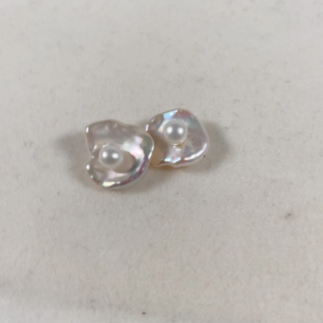 ζ***އ淡水珍珠吊半孔合金