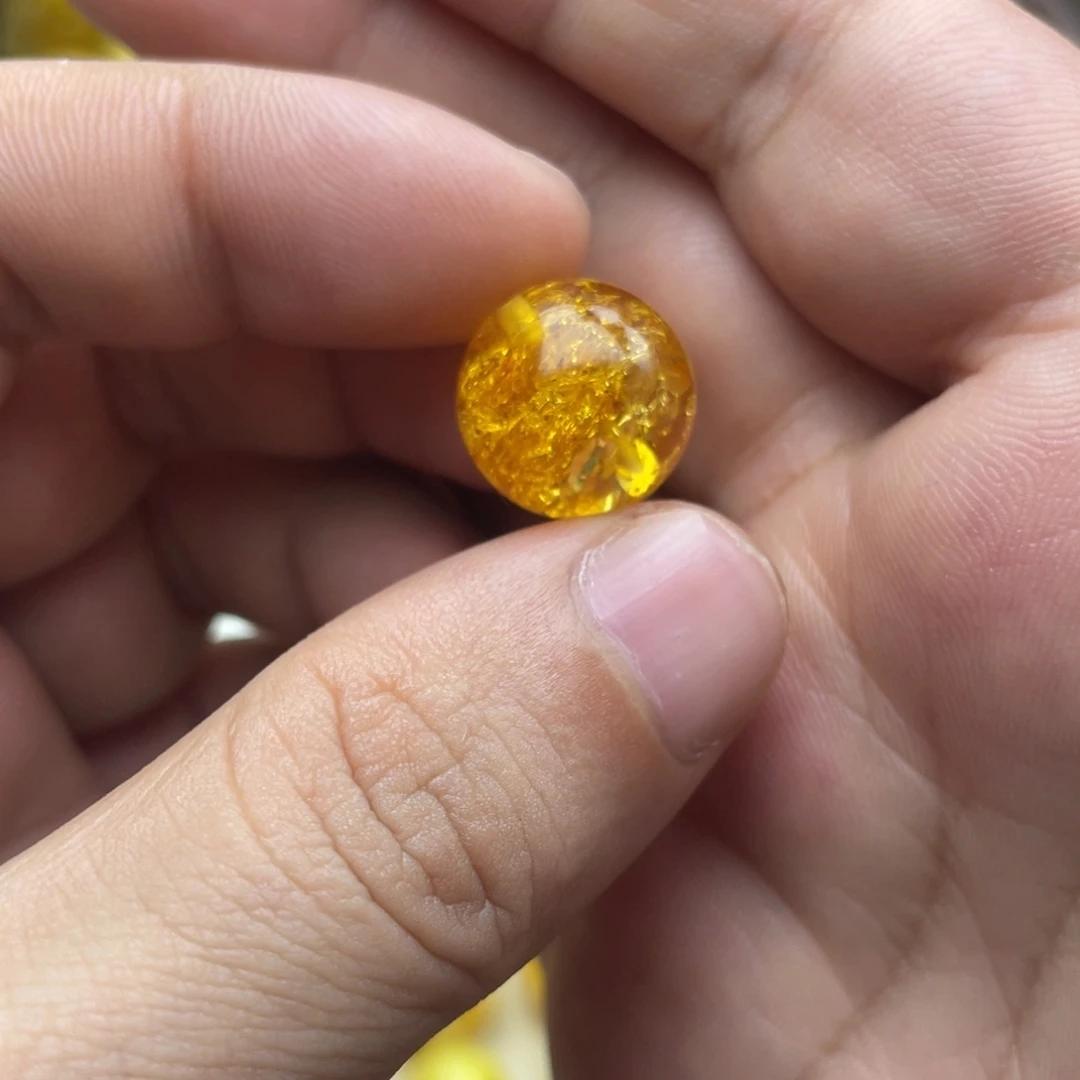 琥珀未镶嵌颈饰琥珀蜜蜡
