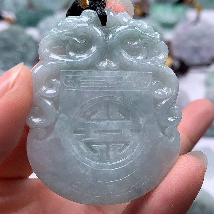 翡翠未镶嵌颈饰仿古龙行天下福利