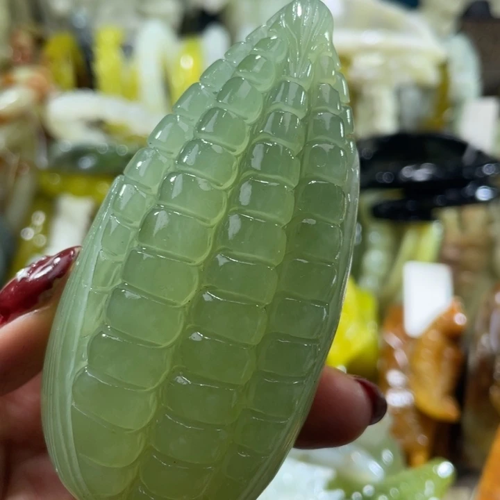 岫玉未镶嵌手把苞米