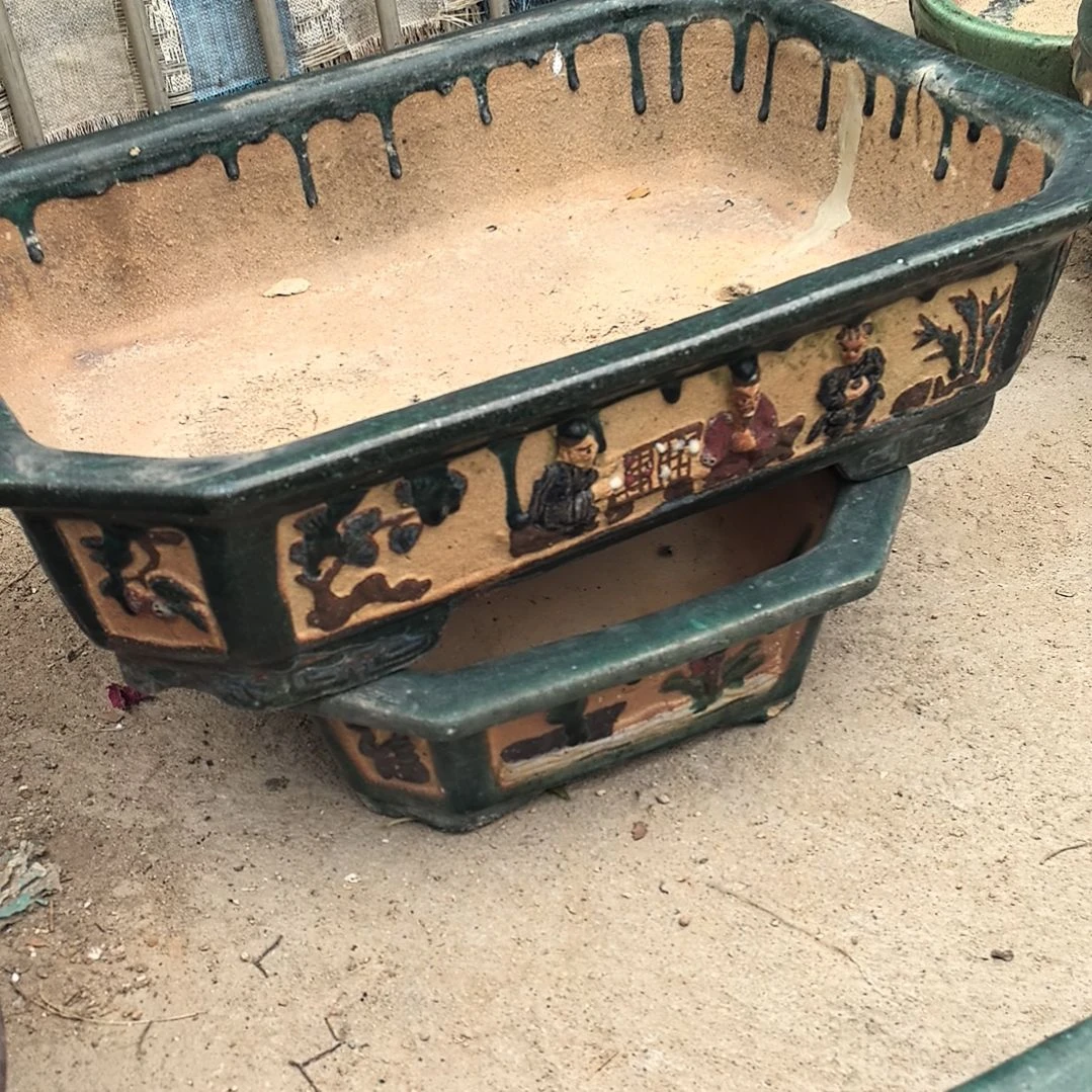 无铅玻璃老*石湾公仔花盆两个