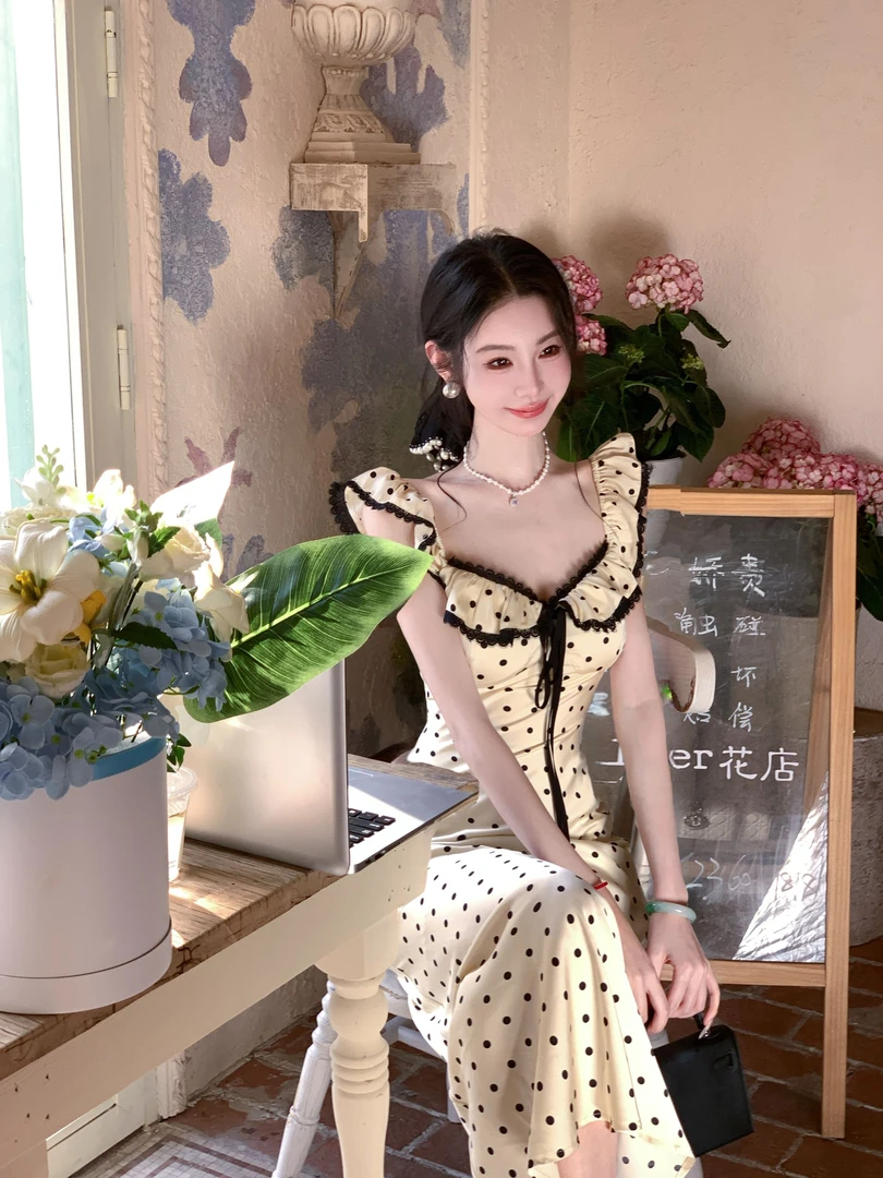 【雅乔定制】心动波尔卡 法式复古波点荷叶边连衣裙DYLL-25036739