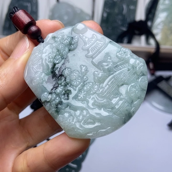 翡翠未镶嵌颈饰翡翠